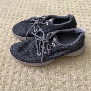 GUC allbirds sneakers